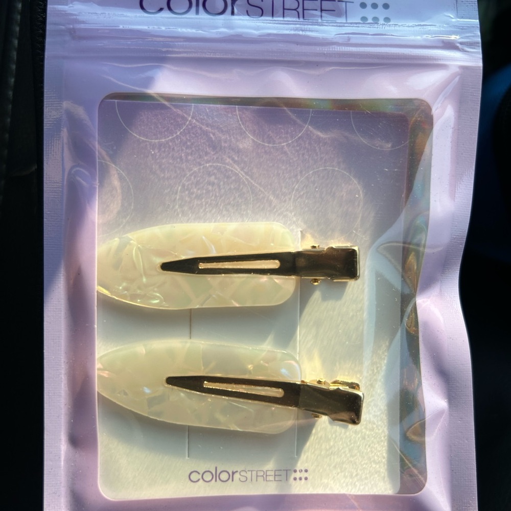 Color Street Cream Snap Hair Clips Accessories